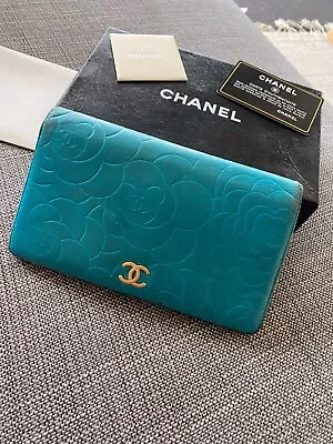 Chanel Flap Wallet • $550