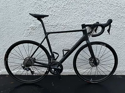 Canyon Ultimate CF SL Disc 8.0 Size Large 58cm (2020 Model) • $1999