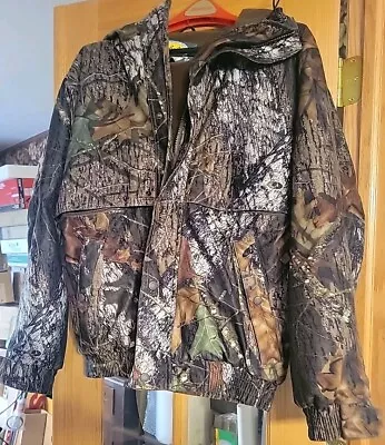 Cabelas Camo Jacket Coat Waterproof Hunting GoreTex Thinsulate Med MossyOak  • $40