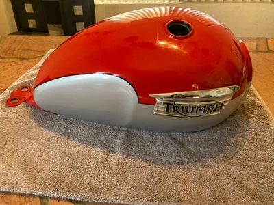 $75 • Buy Triumph Thruxton Fuel Tank Reservoir Cell 2013 Triumph Fuel Tank Reservoir Cell