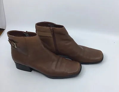Villager & Liz Claiborne Brown Leather Ankle Booties Size 8M • $16.89