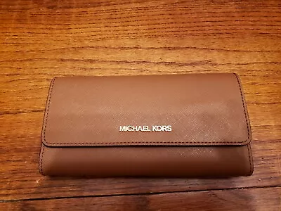 Michael Kors Jet Set Tri Fold Wallet Brown • $65