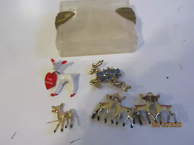 5 Vintage Reindeer Brooch Pins With Plastic Trinket Box • $9.99