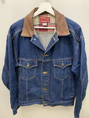 Vintage Marlboro Country Store Denim Jacket Size Medium Blue Leather Collar 90s • $35