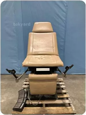 Midmark 119 Power Examination Table Procedure Chair @ (338534) • $799