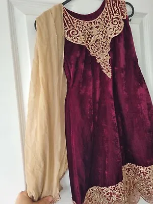 £9.99 • Buy NEW Girls Pakistani Suit Sz 26 Age 5-6 Eid Party Dress Trouser Dupatta Maroon