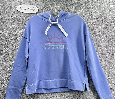 Vineyard Vines “Skip Monday” Crop Hoodie Women’s Size Small • $15.99