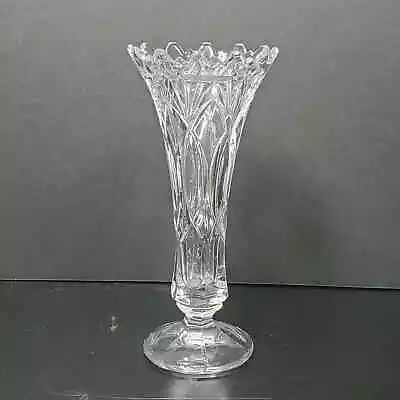 Crystal Vase Saw Tooth Edge 8  • $7.90