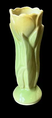 Vintage Shawnee Pottery Yellow Tulip Bud Vase Usa 1115 • $14