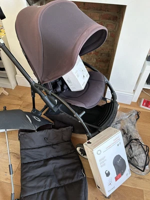 £175 • Buy Bugaboo Bee 3 - Black Aluminium Frame/seat, Footmuff,Rain Cover,Sun Canopy &more