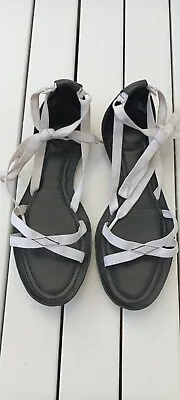 LACOSTE Ladies Black & White Lace Up Shoes Size US 9 Or EUR 40.5 Great Condition • $16.95