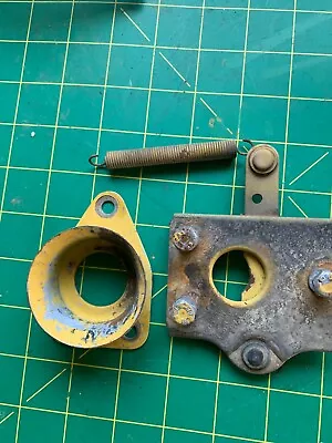 MG MGB- HOOD LATCH GUIDE CATCH PLATE And RETURN SPRING  • $28