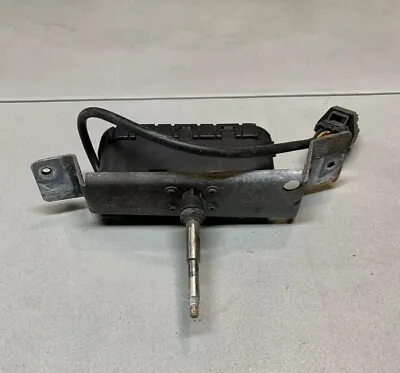 Volvo Headlight Wiper Motor Head Light Lamp 8620959 S60 V70 XC70 Left • $75