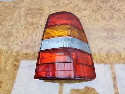 Original ULO MERCEDES W124 S124 WAGON ESTATE REAR RIGHT TAIL LIGHT NR5 • $105