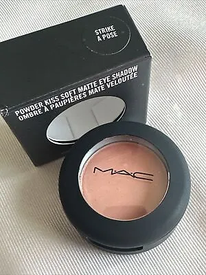 MAC COSMETICS “STRIKE A POSE” POWDER KISS SOFT MATTE EYESHADOW Peach Fresh • $15.95