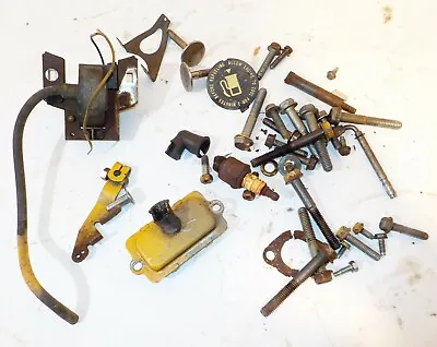 Briggs & Stratton 8 HP Horizontal Junk Parts & Hardware                (Lot 449) • $0.99