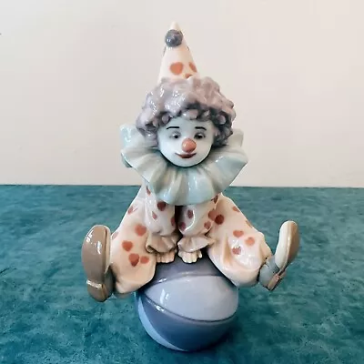 Lladro Clown Figurine Having A Ball In Box 5813 • £2.20