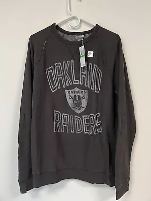 Junk Food Oakland Raiders Adult Size Large Pullover Sweater Grey Crewneck Logo • $39.88