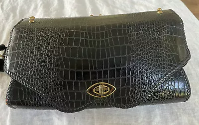 VTG Black Reptile Embossed Hard Leather Framed Saddle Bag W/ MCM Carpet Lining • $59.95