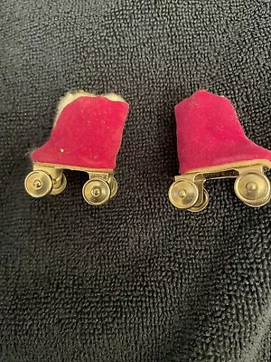 Vintage 1950's Vogue Ginny Muffie  Magenta Faux Suede Roller Skates  Excellent • $9.99