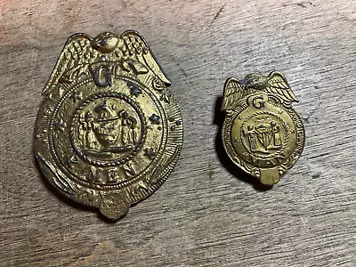 2 VINTAGE G MAN BUTTONHOLE BADGE Pinback - G-MEN - FBI Gold Color • $42.74