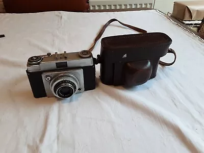 Vintage Ilford Sportsman Camera In Unchecked Condition • £6