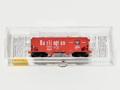 Micro-Trains N Scale 56300 Chicago Burlington & Quincy 33' 2-Bay Rib Side Hopper • $23.49