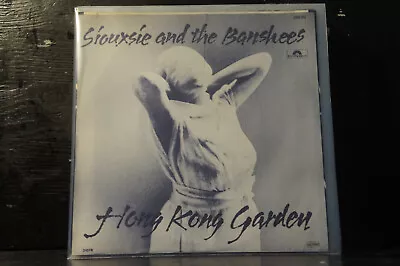 Siouxsie And The Bashees - Hong Kong Garden / Voices   (7 S) • £18.49