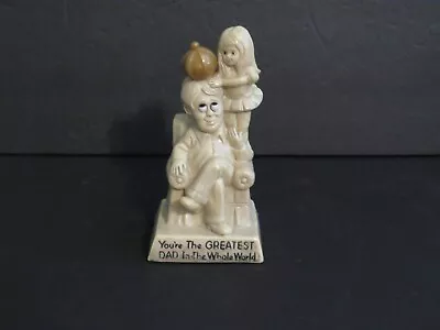 Super Cute Dad And Daughter  Greatest Dad  Vintage 1971 R & W Berries Co Statue. • $18.99