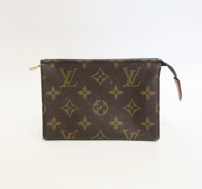 Authentic Louis Vuitton  Monogram Poche Toilette 15 Cosmetic Pouch #22182 • £105.20