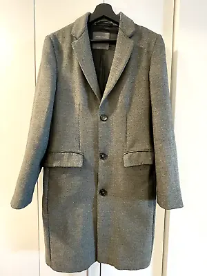 Mens ZARA Overcoat Gray Small • $19.99