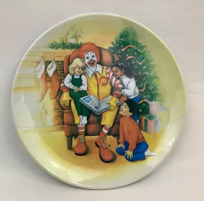 McDonald's Ronald McDonald Holiday Plate Christmas Vintage Plastic Melamine • $13.16