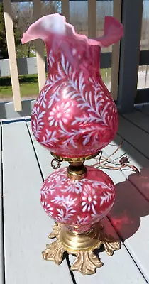 Vintage FENTON L.G. WRIGHT SATIN GLASS CRANBERRY DAISY AND FERN 20  TALL LAMP • $250