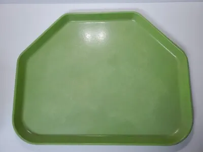 Vintage Green CAMBRO CAMTRAY Fiberglass Trapezoid Cafeteria Serving Tray 18x14 • $24.99