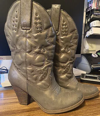 Ladies Mossimo Kala Bronze Metallic Western Studded Cowboy Cowgirl Boots 7.5 • $11.99