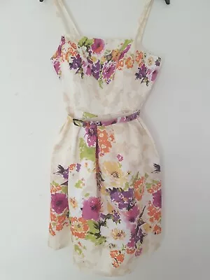 £15 • Buy Jessica Howard Cream Floral Dress Size 12