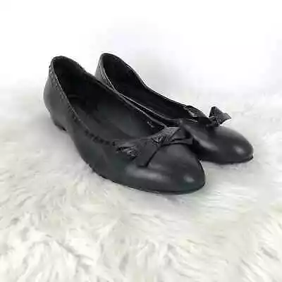 B Makowsky 9 M Womens Black Leather. Bow Heeled Flats • $18