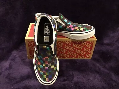 Vans Slip On Iridescent Checkerboard Skate Shoes Kids Size 3.5 GENTLY USED • £34.55