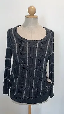 Simply Vera Wang Womens Size M Pullover Sweater Loose Fit Metalic Gray/Floral • $12.99