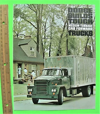 1965 DODGE MEDIUM-DUTY CAB FORWARD TRUCK 8-pg COLOR CATALOG Brochure XLNT+ • $5.09