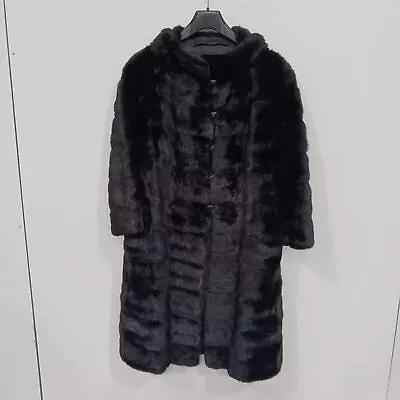 Women’s Vintage De Pinna Mink Long Fur Coat • $103.50