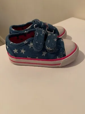 Marks And Spencer’s Baby Girl Denim Shoe With Star Detailing Great Quality Size5 • £15