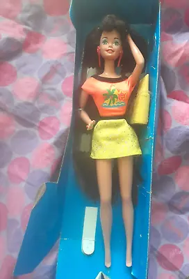 1993 Mattel Glitter Hair Barbie With Super Long Hair 10965 • $24.99