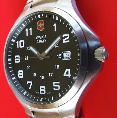 Victorinox SWISS ARMY~Mens BASE CAMP Gen 1 TITANIUM 40mm Watch~Ti Bracelet~w/BOX • $244