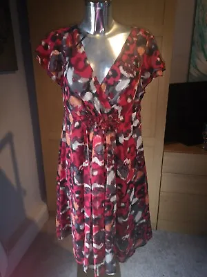 £3 • Buy Floral Dress ROCHA JOHN ROCHA 16