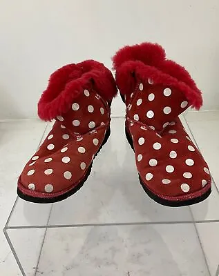 UGG Disney Minnie Sweetie Bow Red/White Polka Dot Suede Sheepskin Boots Kids 4 • $30