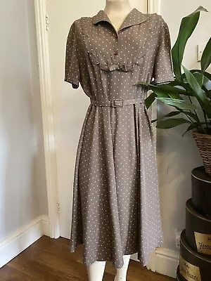 Vintage Original 1940s Dress Brown White Spots Tea Dress WW11 Revival 42”  Bust • £28