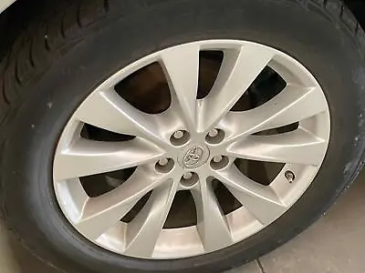 2015 Toyota Venza Wheel Rim 19x7.5 Alloy 10 Spoke Factory Genuine OEM 426110T040 • $189.99