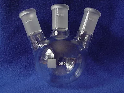 $33.99 • Buy 3-NECK ROUND BOTTOM FLASK 24/40 250ML Angled Heavy Duty Premium Product