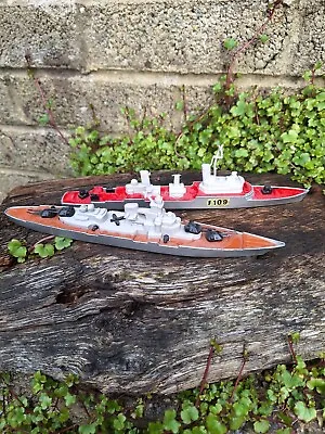 2 Vintage Matchbox Sea Kings Die Cast Ships. Frigate And Battleship 1970s • £19.99